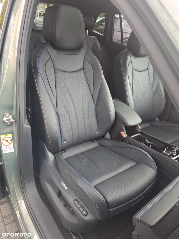 Volkswagen Tiguan - 19