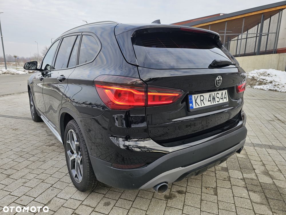 BMW X1 sDrive16d xLine - 9