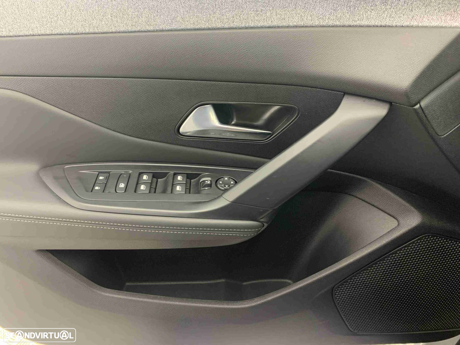 Peugeot 308 1.5 BlueHDi Allure EAT8 - 11