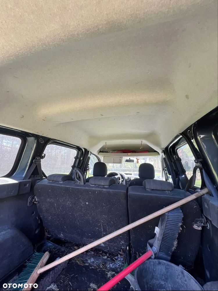 Dacia Dokker 1.6 Laureate - 13