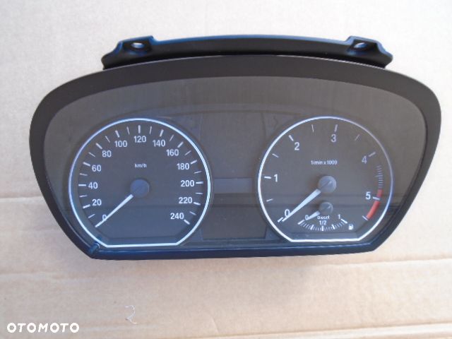 licznik zegary bmw e81 e82 e87 e88 116i 118i 120i - 1
