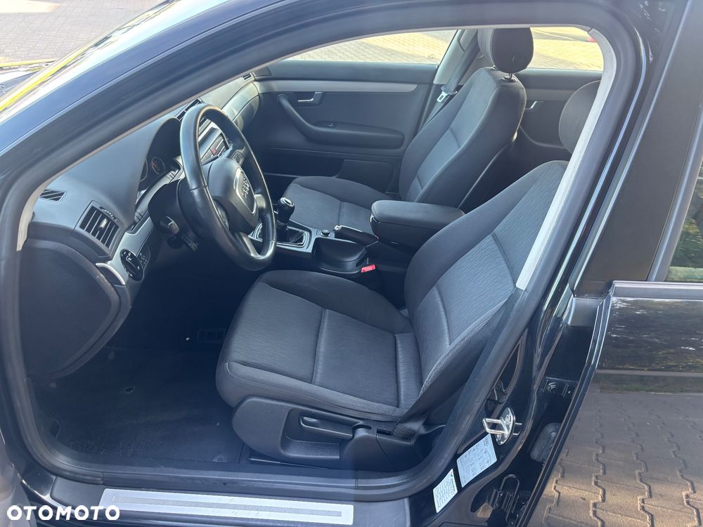 Audi A4 Avant - 37