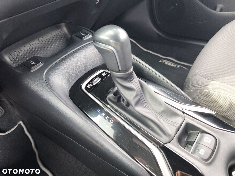 Toyota Corolla 2.0 Hybrid Comfort - 20