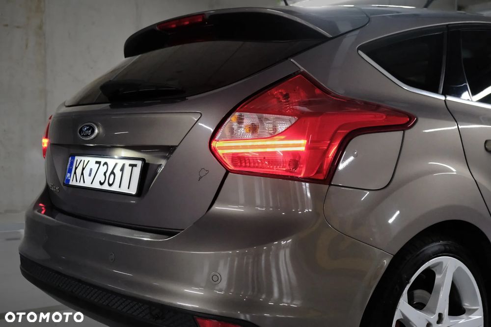 Ford Focus 1.6 EcoBoost Titanium - 9