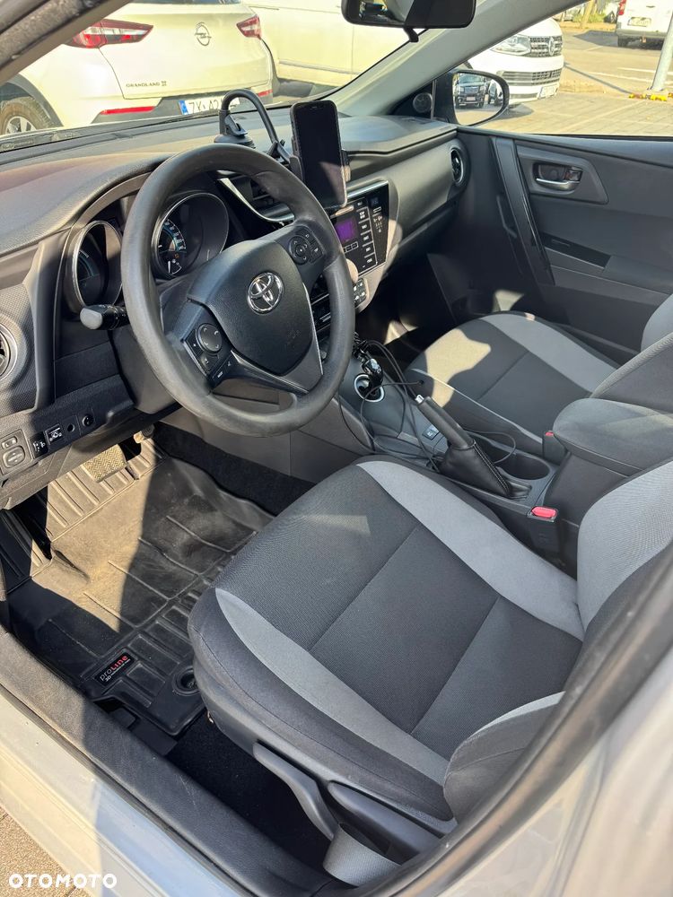 Toyota Auris Hybrid 135 Active - 8