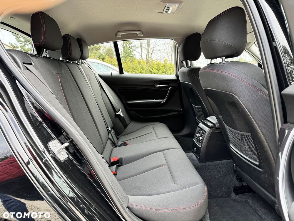 BMW Seria 1 116i Sport Line - 31