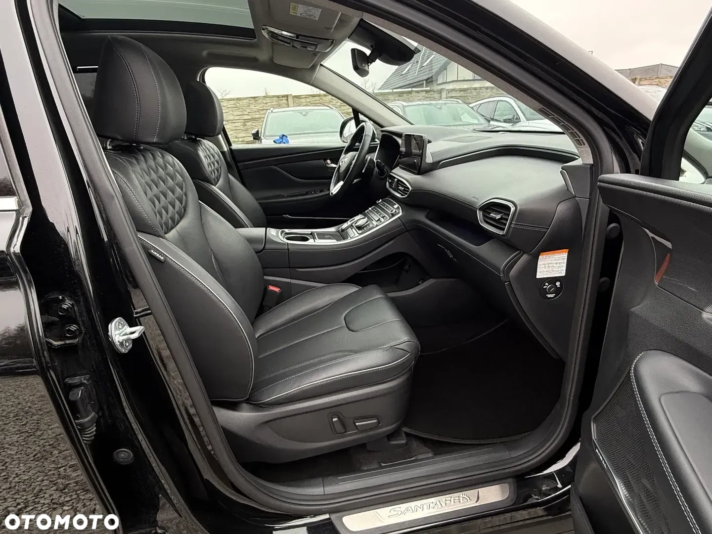 Hyundai Santa Fe 1.6 Plugin-Hybrid 4WD SEVEN Signature - 31