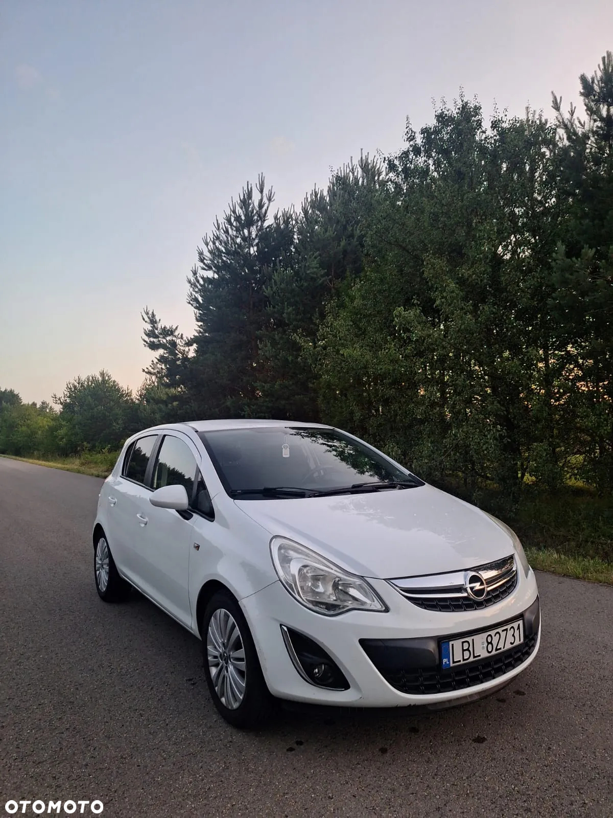 Opel Corsa - 8