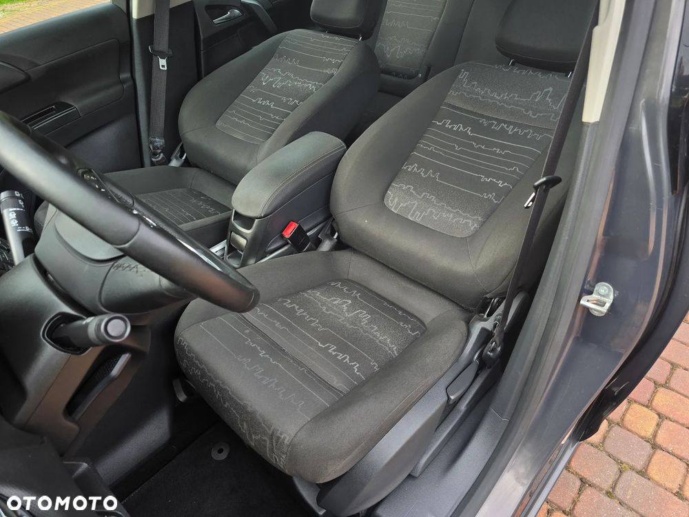 Opel Meriva 1.4 T Cosmo - 29