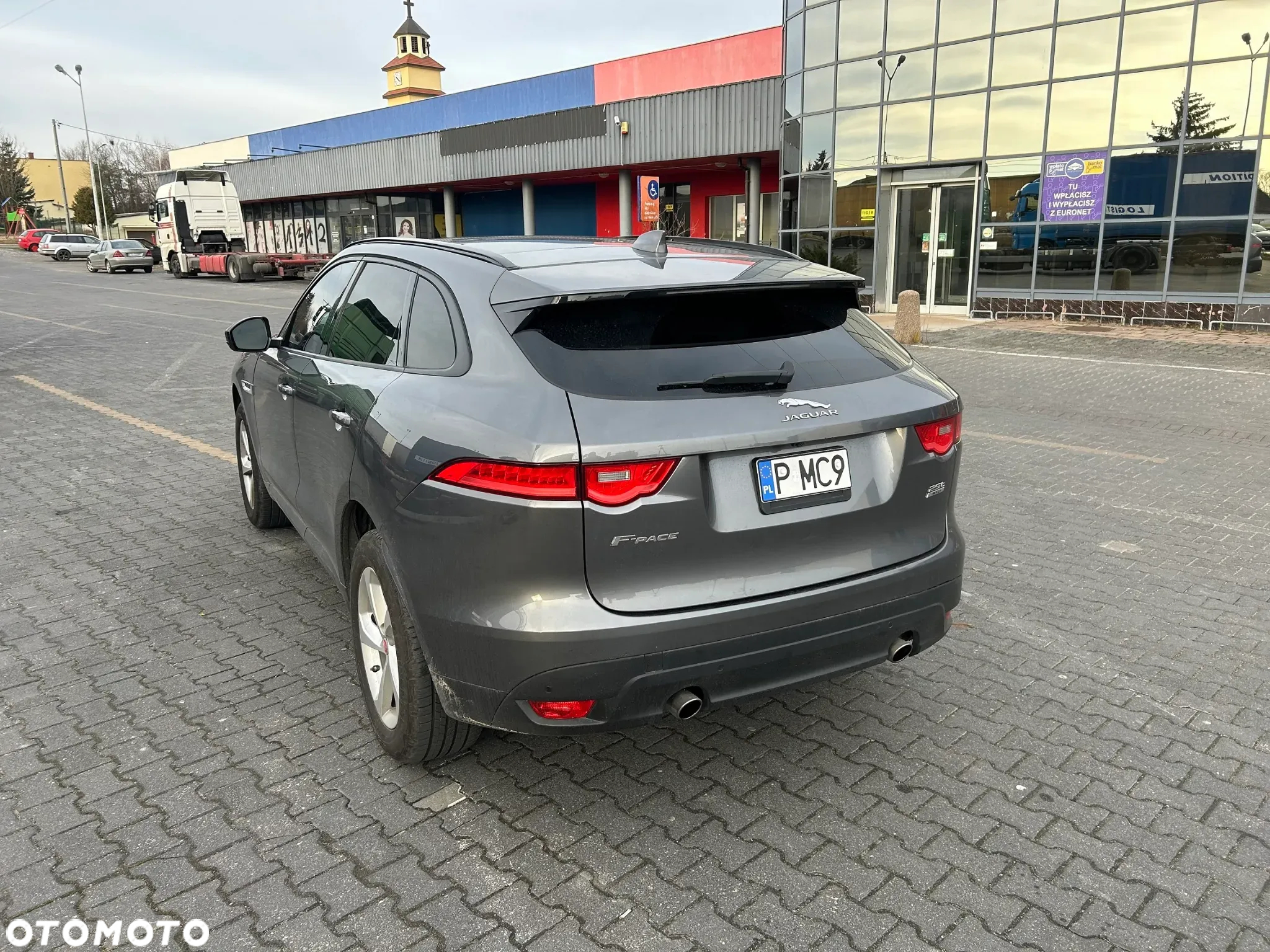 Jaguar F-Pace 2.0 i4P AWD Prestige - 12