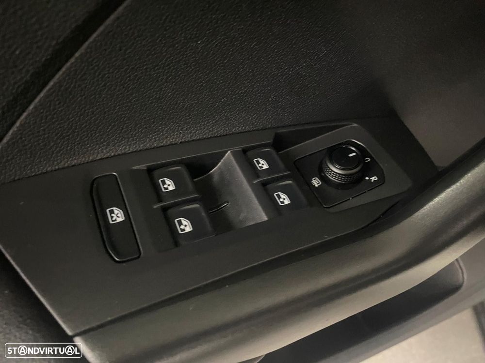 VW T-Cross 1.0 TSI - 14