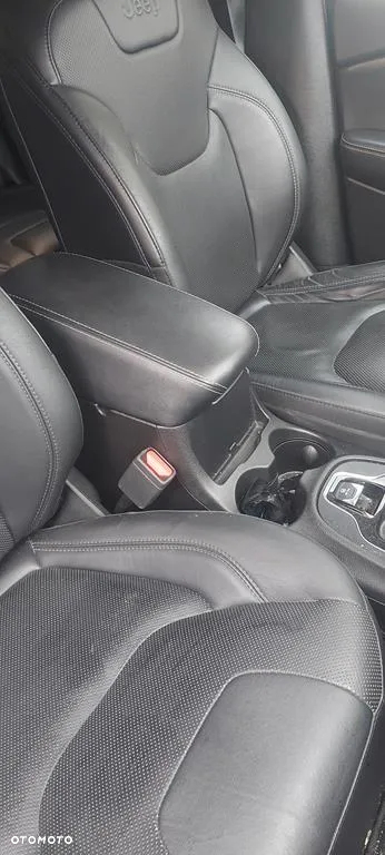 Jeep Cherokee 3.2 V6 Active Drive I Limited - 15