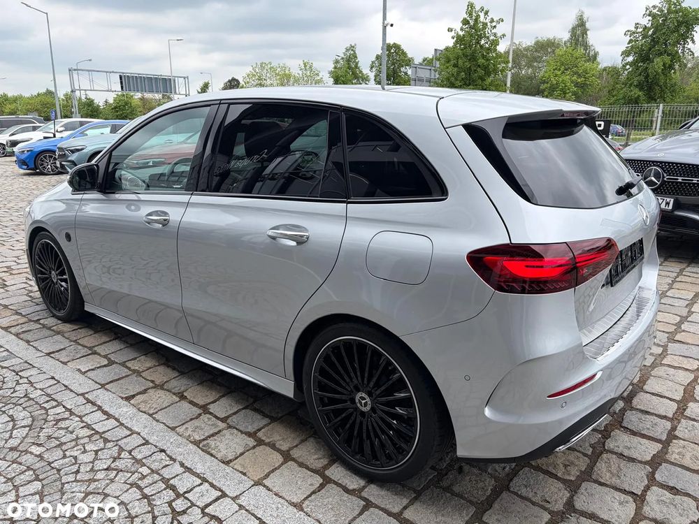Mercedes-Benz Klasa B 250 4-Matic mHEV AMG Line 8G-DCT - 6