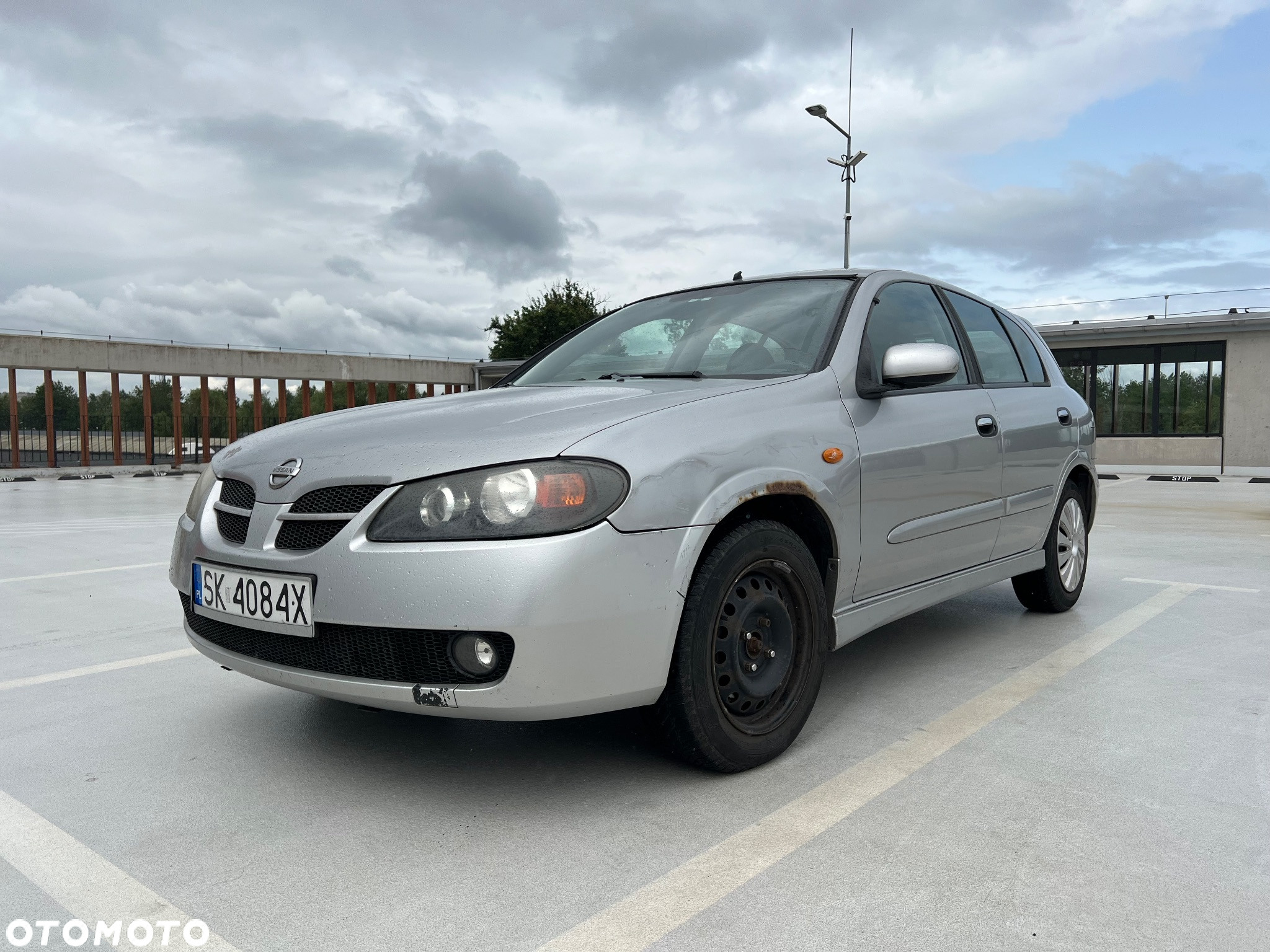 Nissan Almera - 7