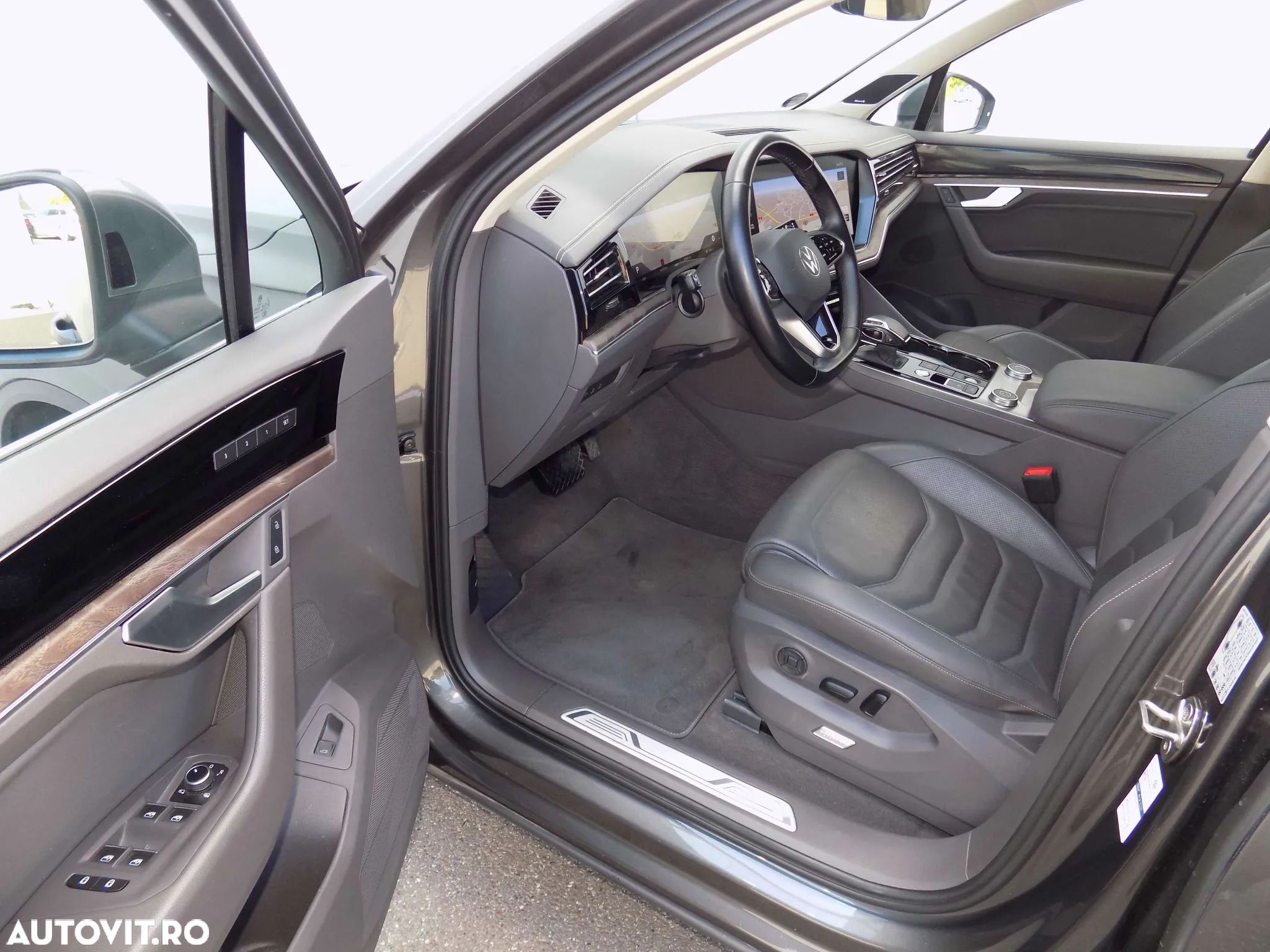 Volkswagen Touareg 3.0 V6 TDI 4Motion DPF Automatik Atmosphere - 11