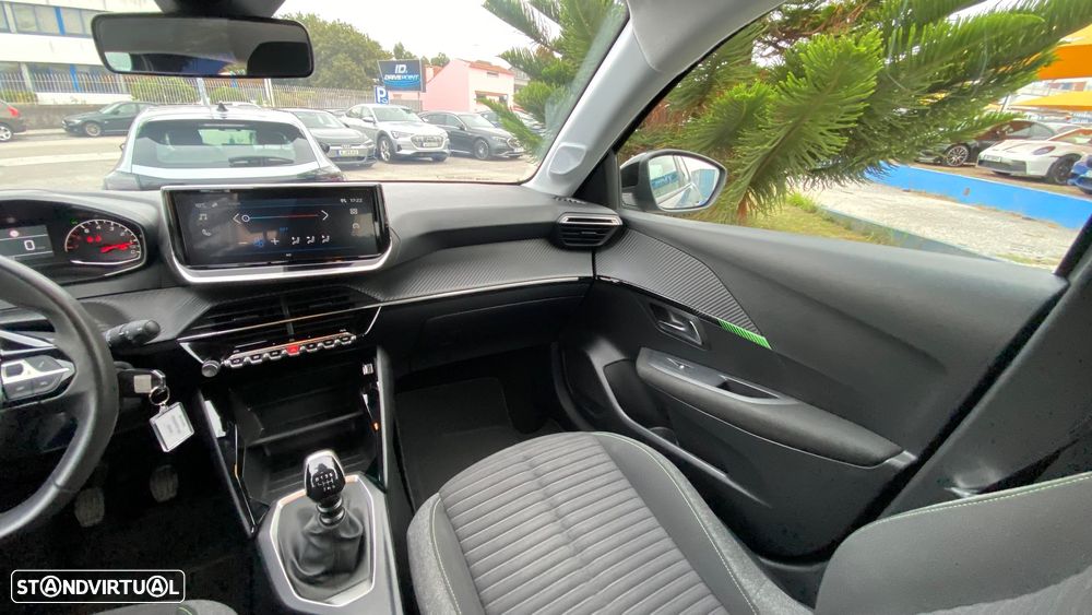 Peugeot 208 1.2 PureTech Active - 25