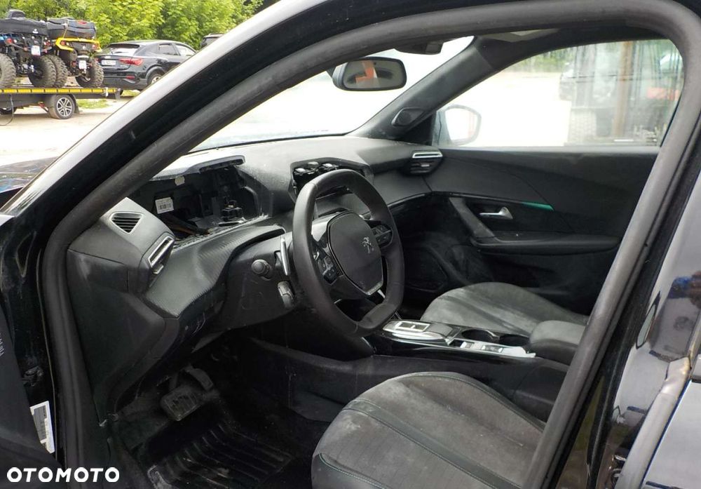 Peugeot 2008 - 21