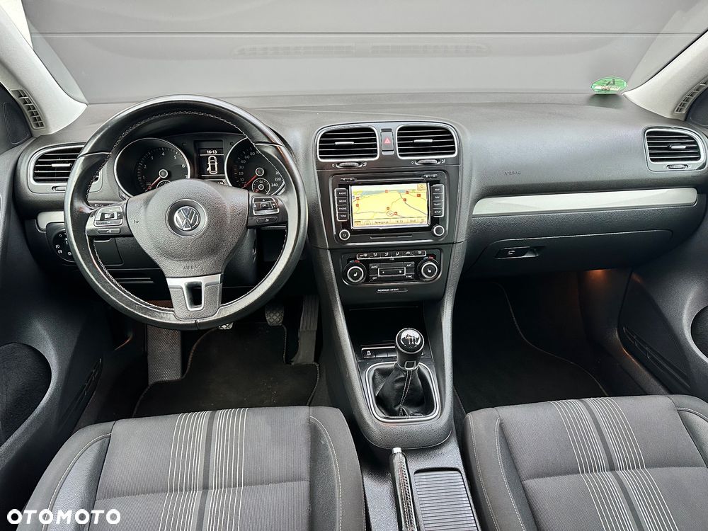 Volkswagen Golf 1.4 TSI MATCH - 8