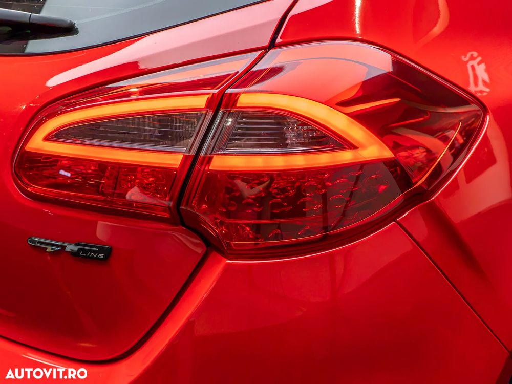 Kia Ceed 1.6 CRDi 136 ISG GT Line - 35