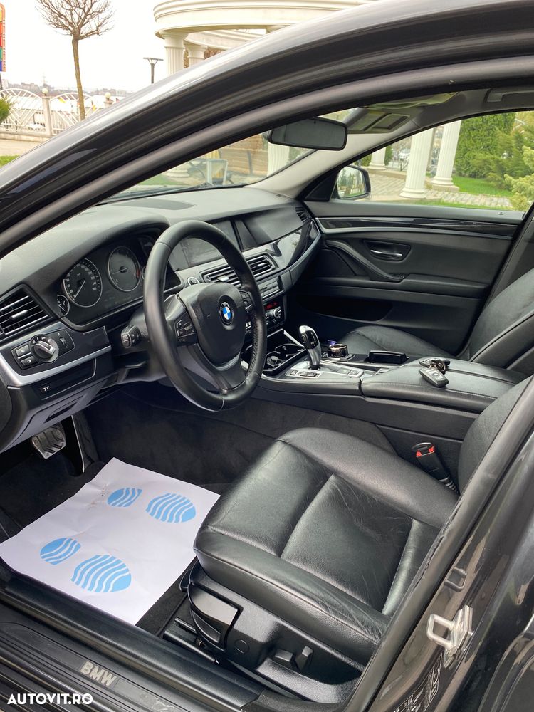 BMW Seria 5 520d Aut. Luxury Line - 9