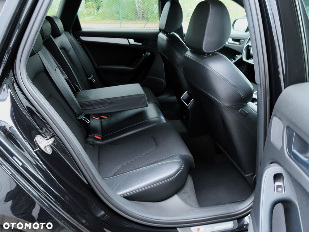 Audi A4 Avant 2.0 TDI DPF S line Sportpaket - 33
