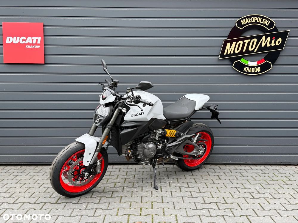 Ducati Monster - 3