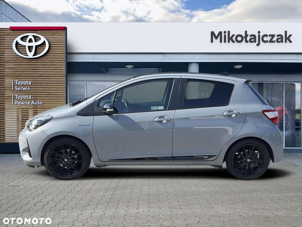 Toyota Yaris - 10