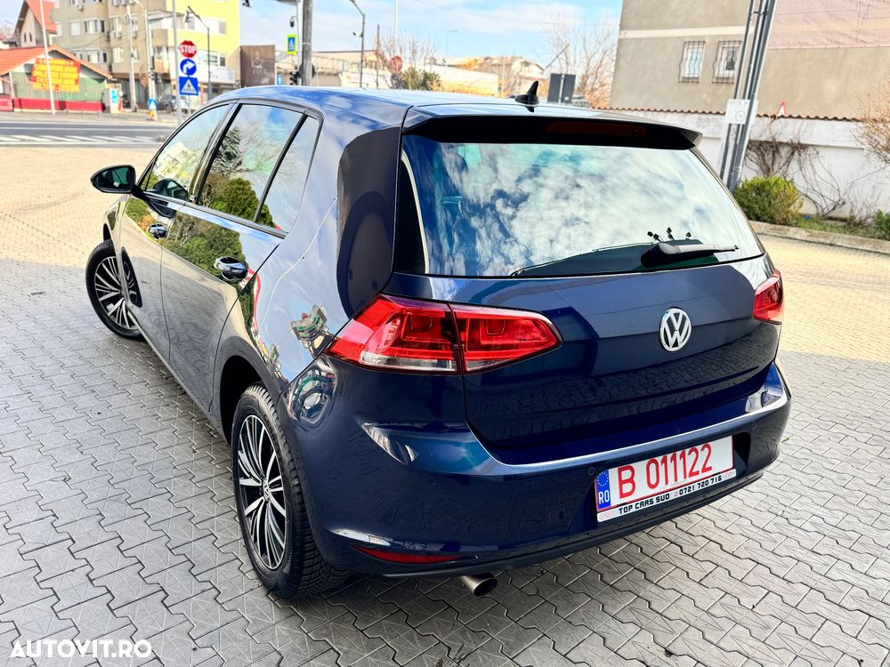 Volkswagen Golf 1.2 TSI BlueMotion Technology Allstar - 6