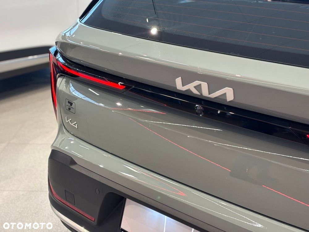 Kia K4 - 25