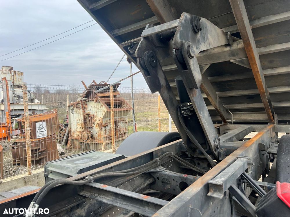 Mercedes-Benz Axor - 17