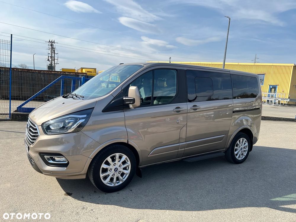 Ford Tourneo Custom 2.0 EcoBlue L1 Titanium SelectShift - 10