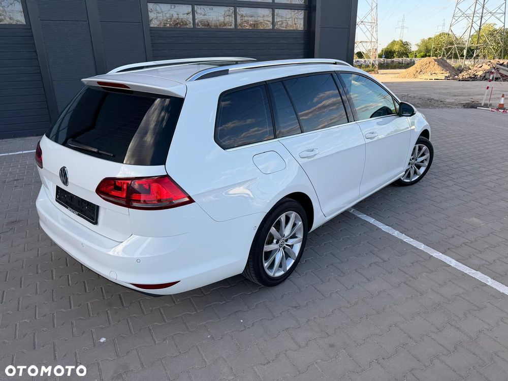 Volkswagen Golf 1.4 TSI BMT Highline - 4