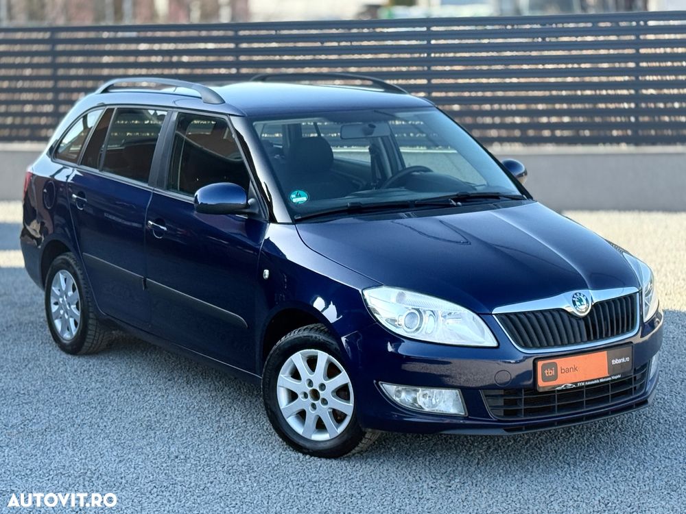 Skoda Fabia 1.2 HTP Elegance Green tec - 1