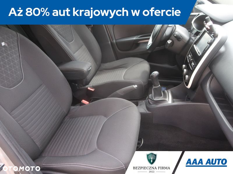 Renault Clio - 10