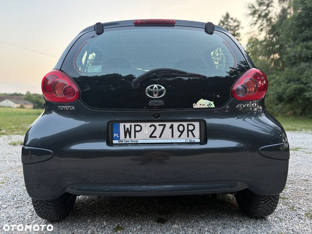 Toyota Aygo 1.0 VVT-i Sol EU5 - 5