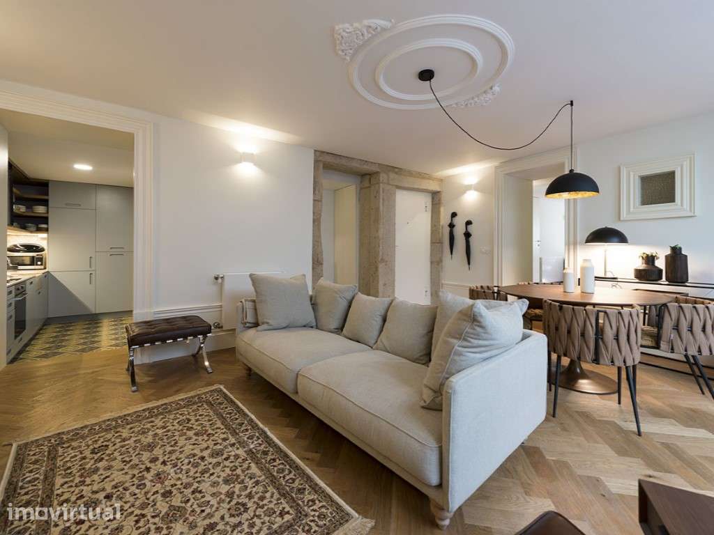 Exclusivo apartamento T2 inserido num edifício de charme na Baixa d... - Grande imagem: 2/21