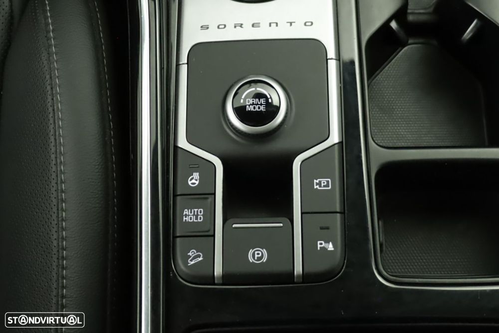 Kia Sorento 1.6 T-GDI HEV Concept - 14