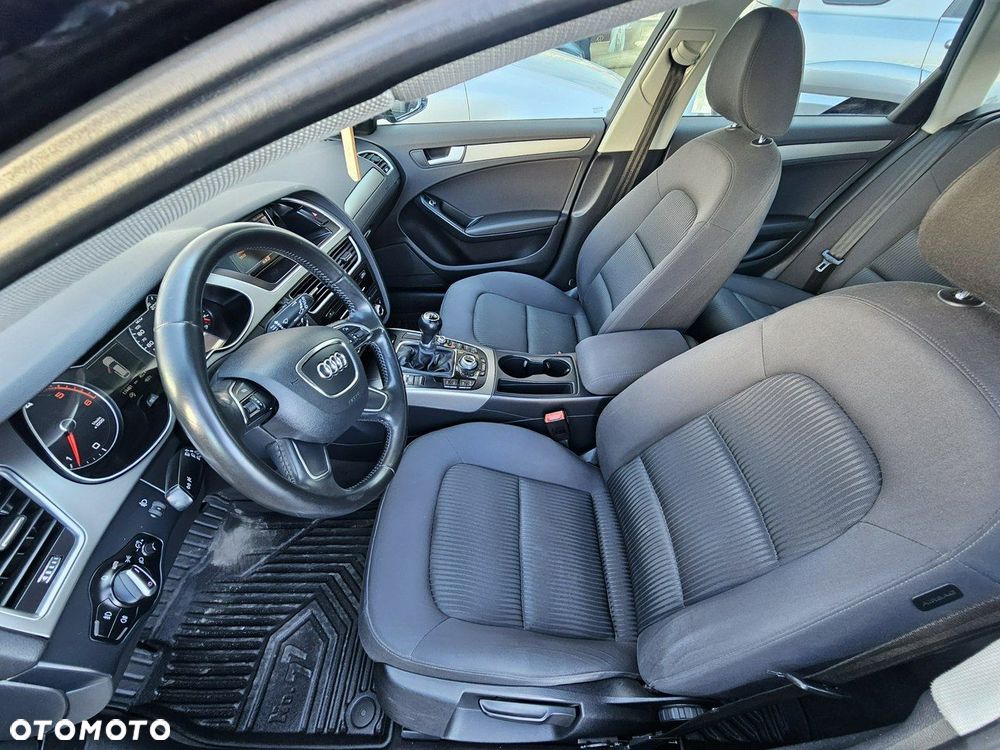 Audi A4 Avant 2.0 TDI 116g DPF Ambiente - 30