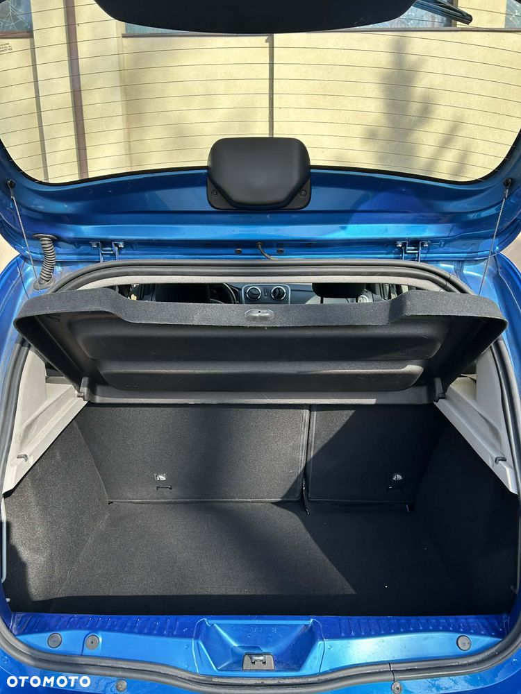 Dacia Sandero - 12