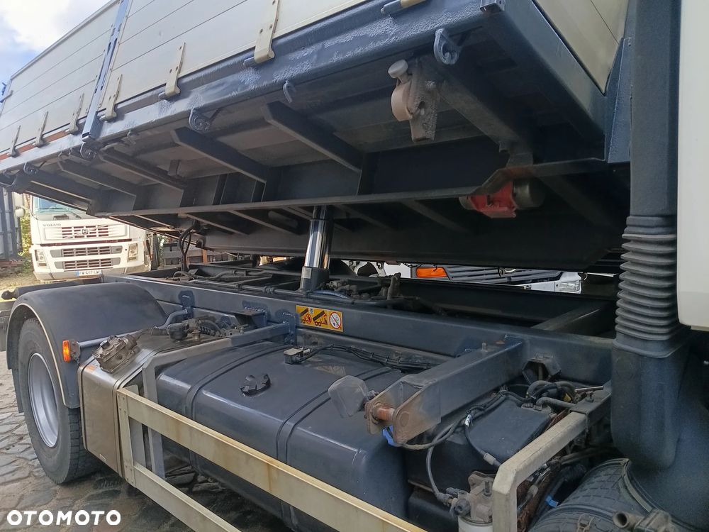 Volvo FL 260 - 4