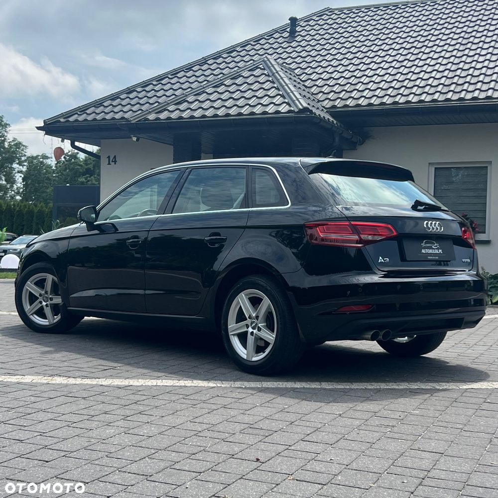 Audi A3 Sportback - 14