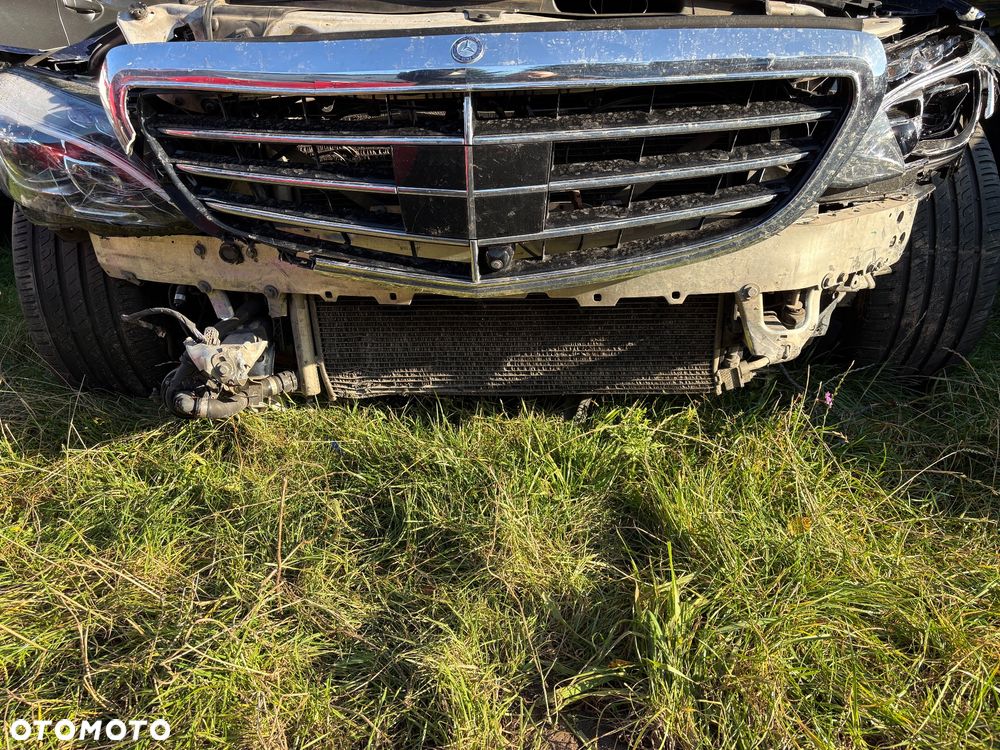 Mercedes-Benz Klasa C 300 9G-TRONIC Exclusive - 7