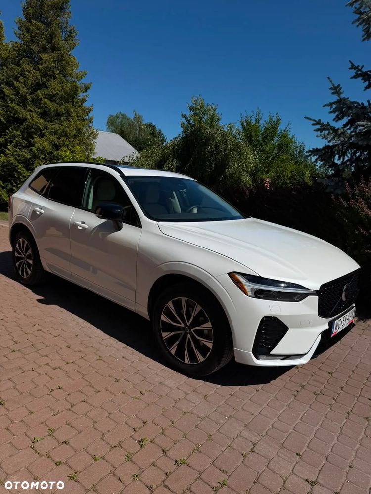 Volvo XC 60 B5 B AWD Momentum - 1