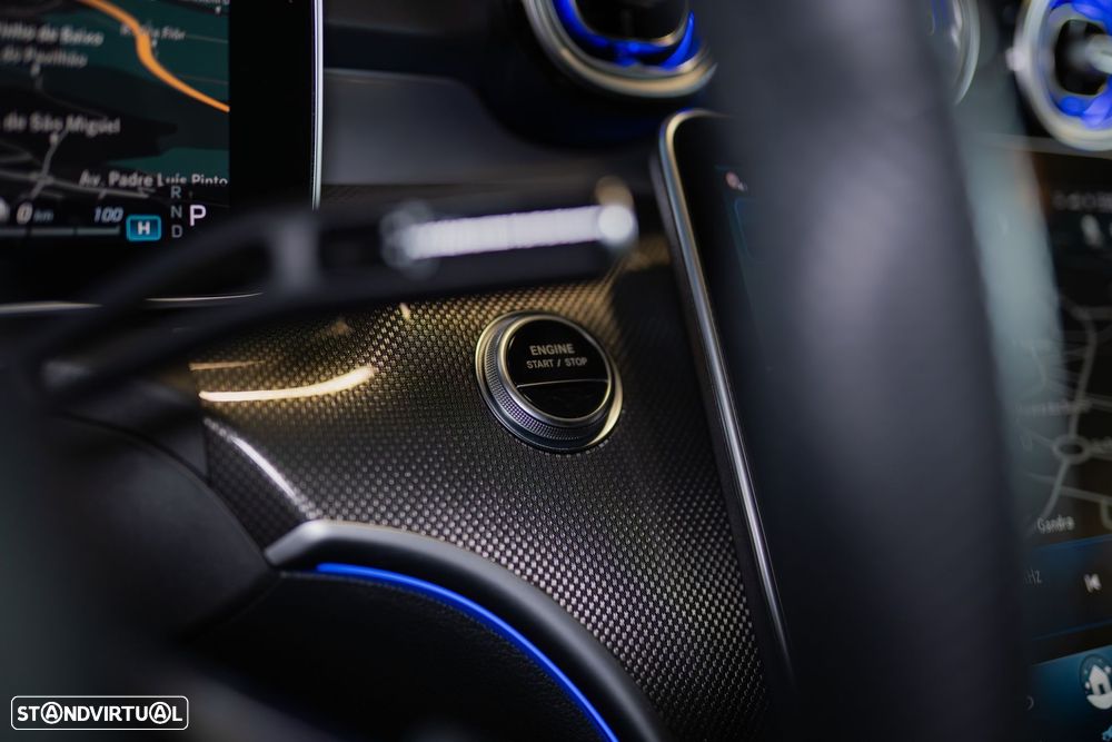 Mercedes-Benz C 300 e AMG Line - 42