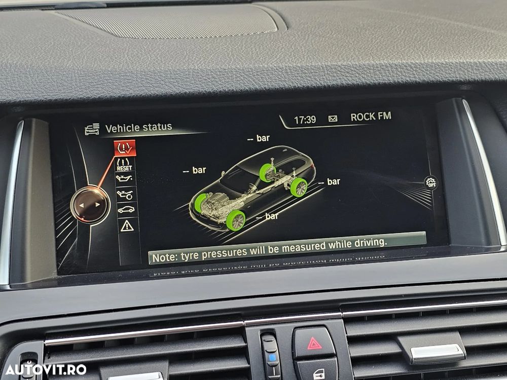 BMW Seria 5 520d AT - 30