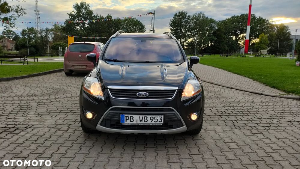 Ford Kuga 2.0 TDCi 2x4 Champions Edition - 2