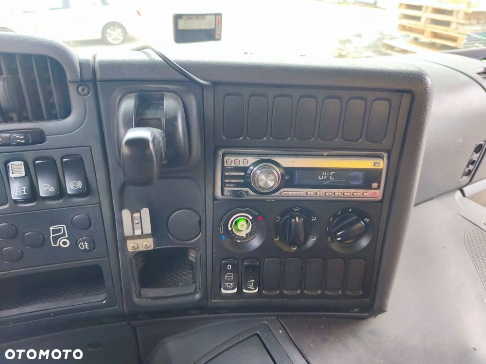 Scania P 380 8×4 - 34