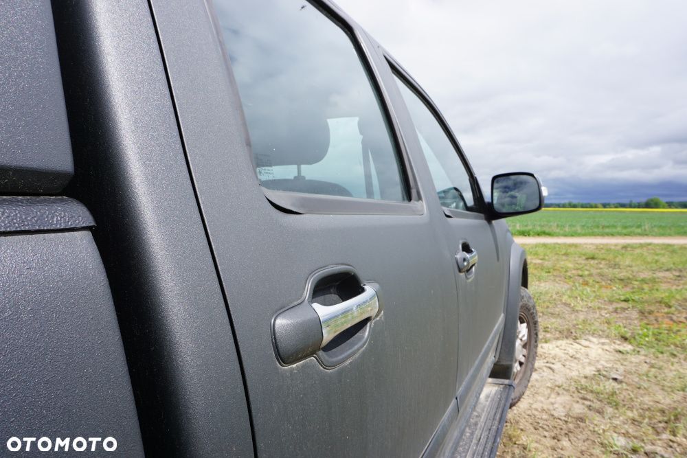 Isuzu D-Max 3.0d DC LS - 2