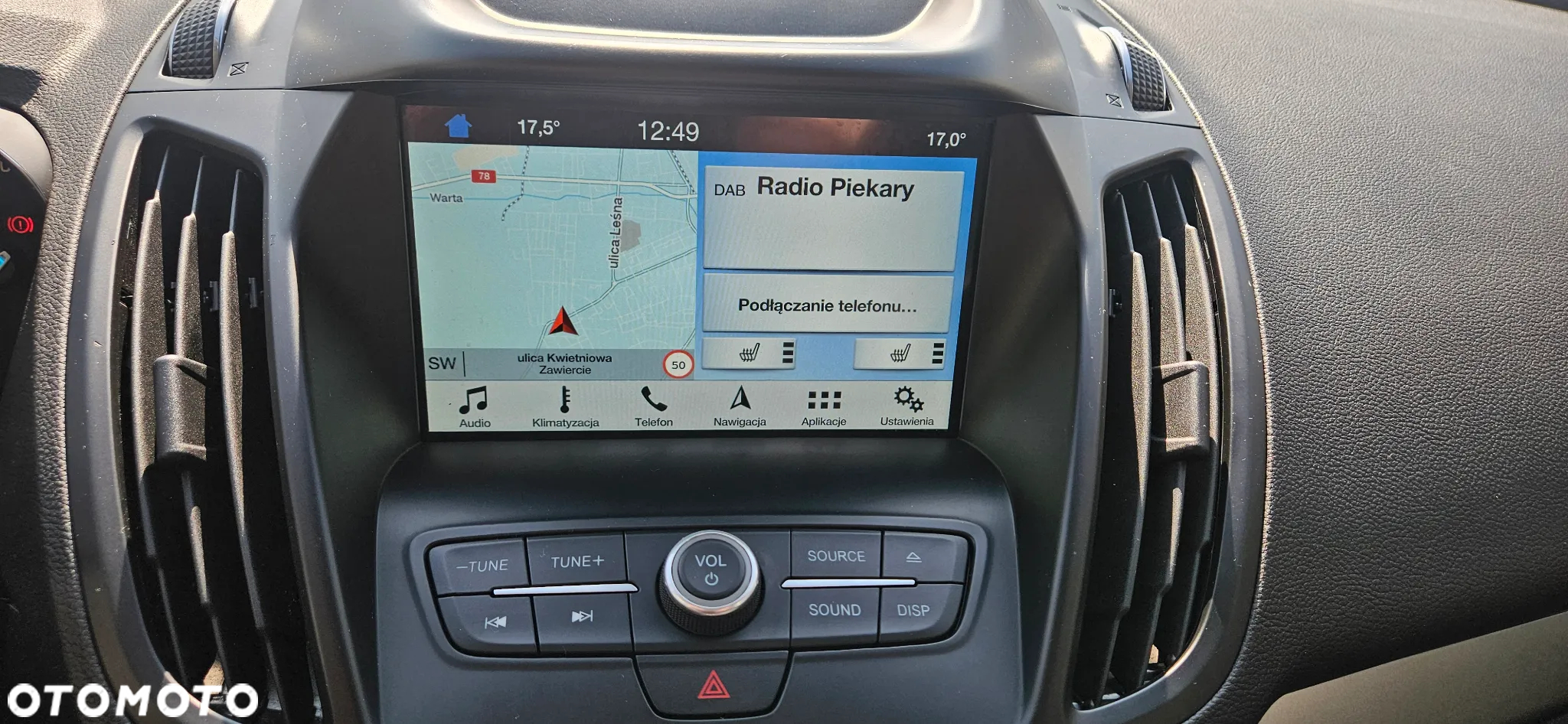 Ford Kuga 1.5 EcoBoost 2x4 Business Edition - 24