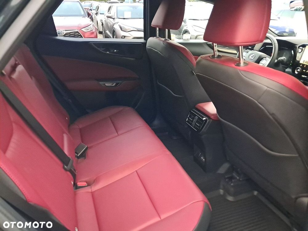 Lexus NX 350h Prestige AWD - 10